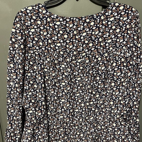 Madewell Floral Print Blouse - Navy and White - Picture 2 of 8